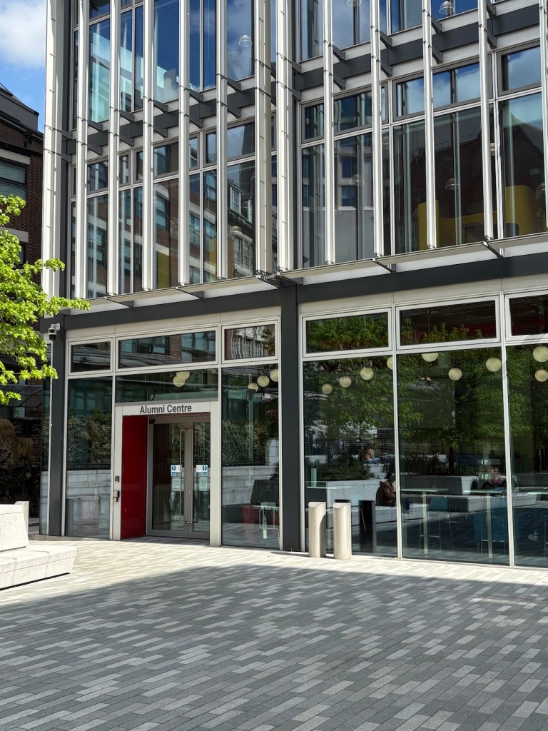 LSE Alumni Office